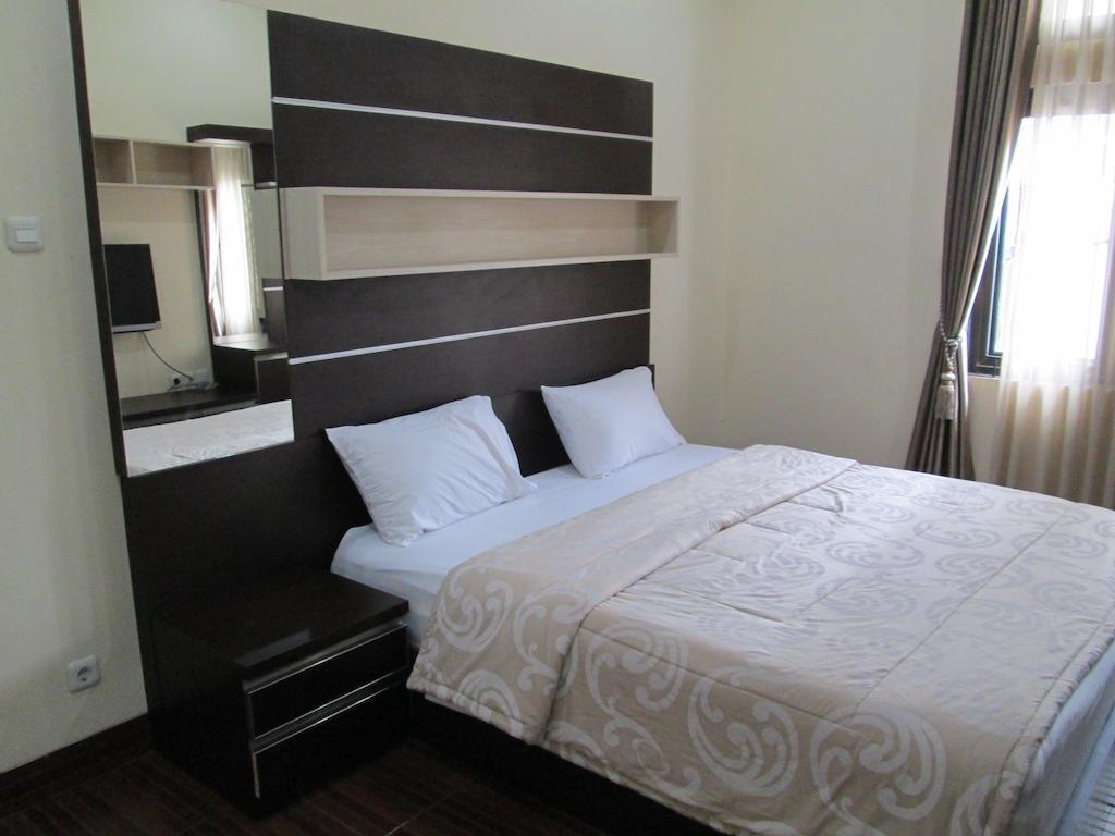 Allure Guest House Bandung Pokój zdjęcie